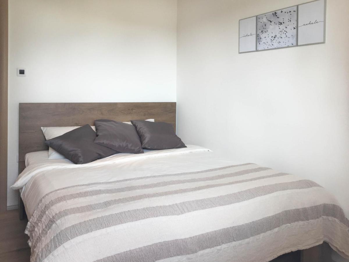 Elysium Appartement Pula Buitenkant foto